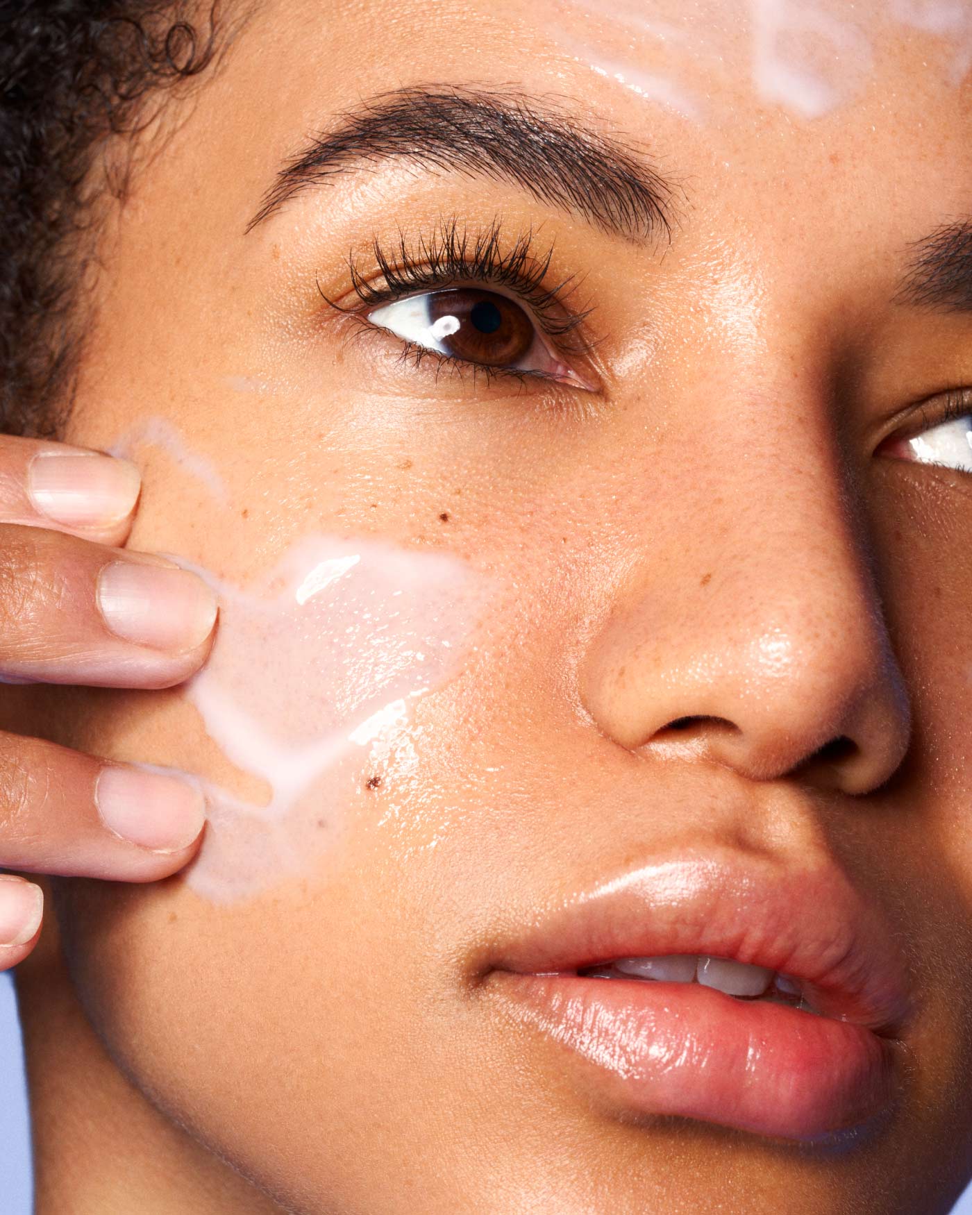 Astra Skin — lozione viso idratante al tè freddo