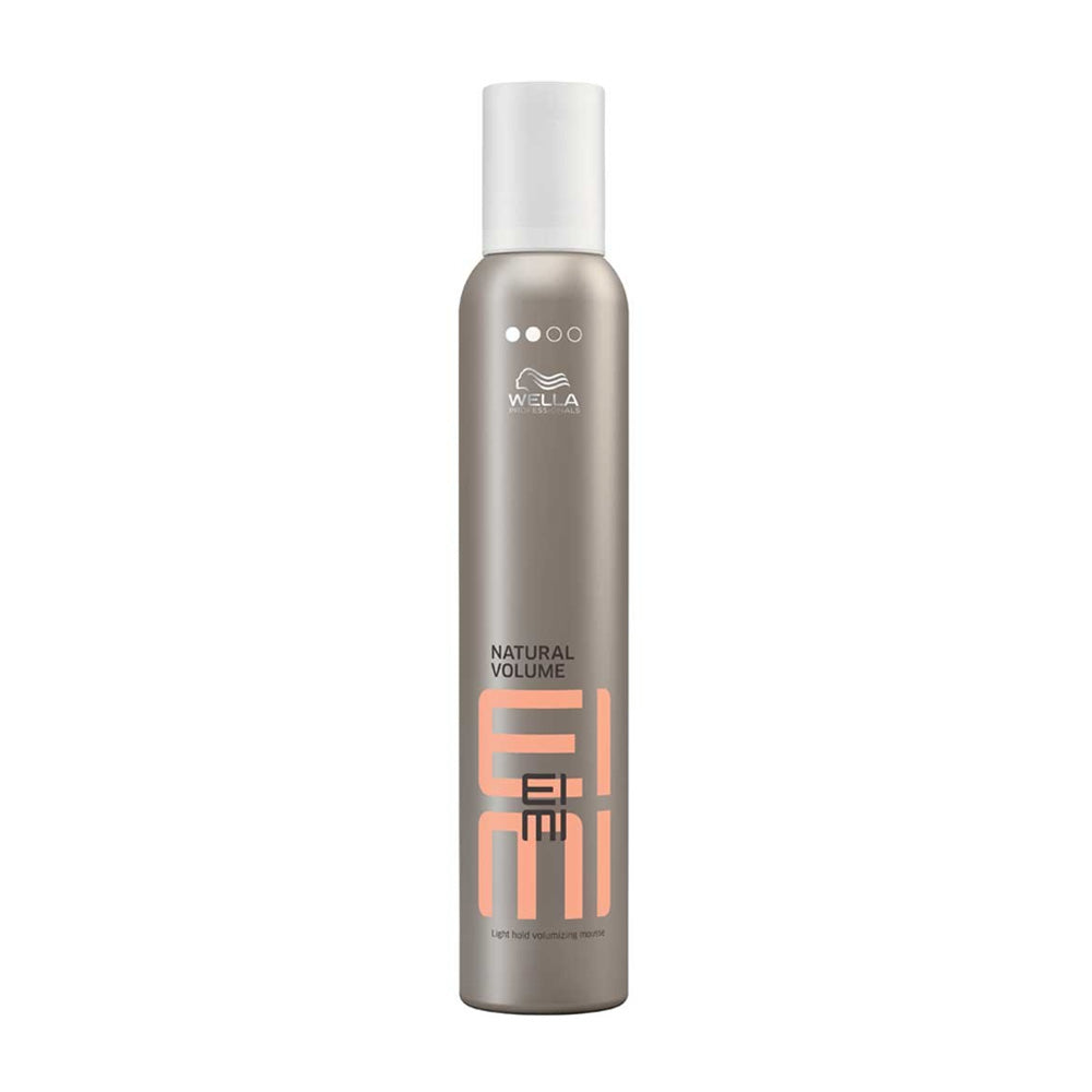 Wella EIMI Natural Volume — mousse volumizzante effetto naturale 300 ml