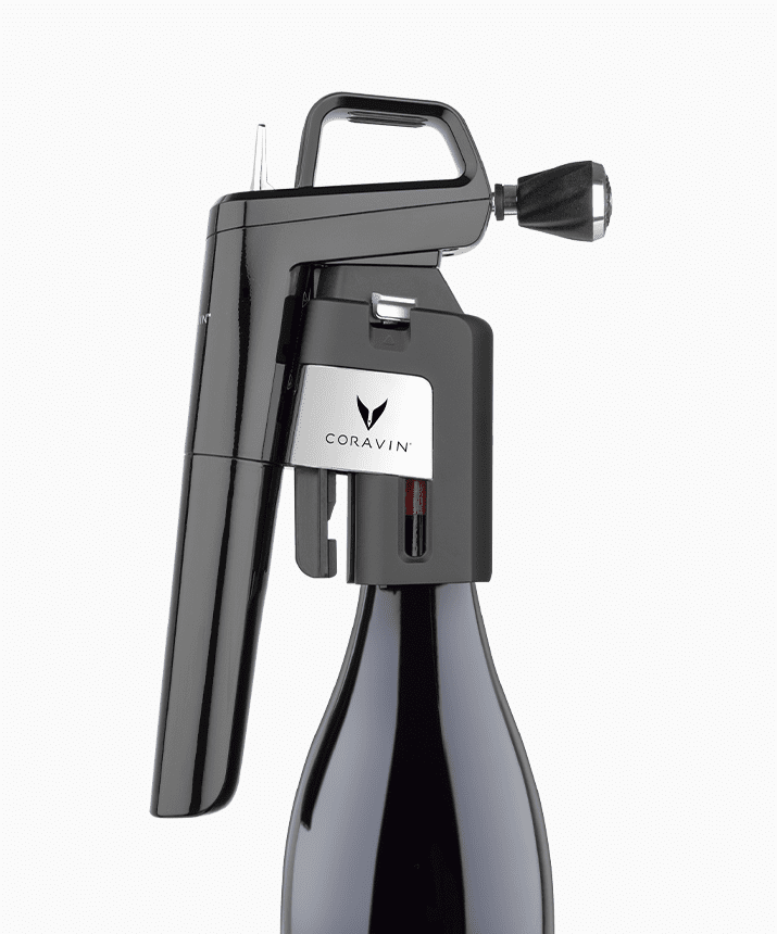 Aeratore Coravin montato su un sistema Timeless Six