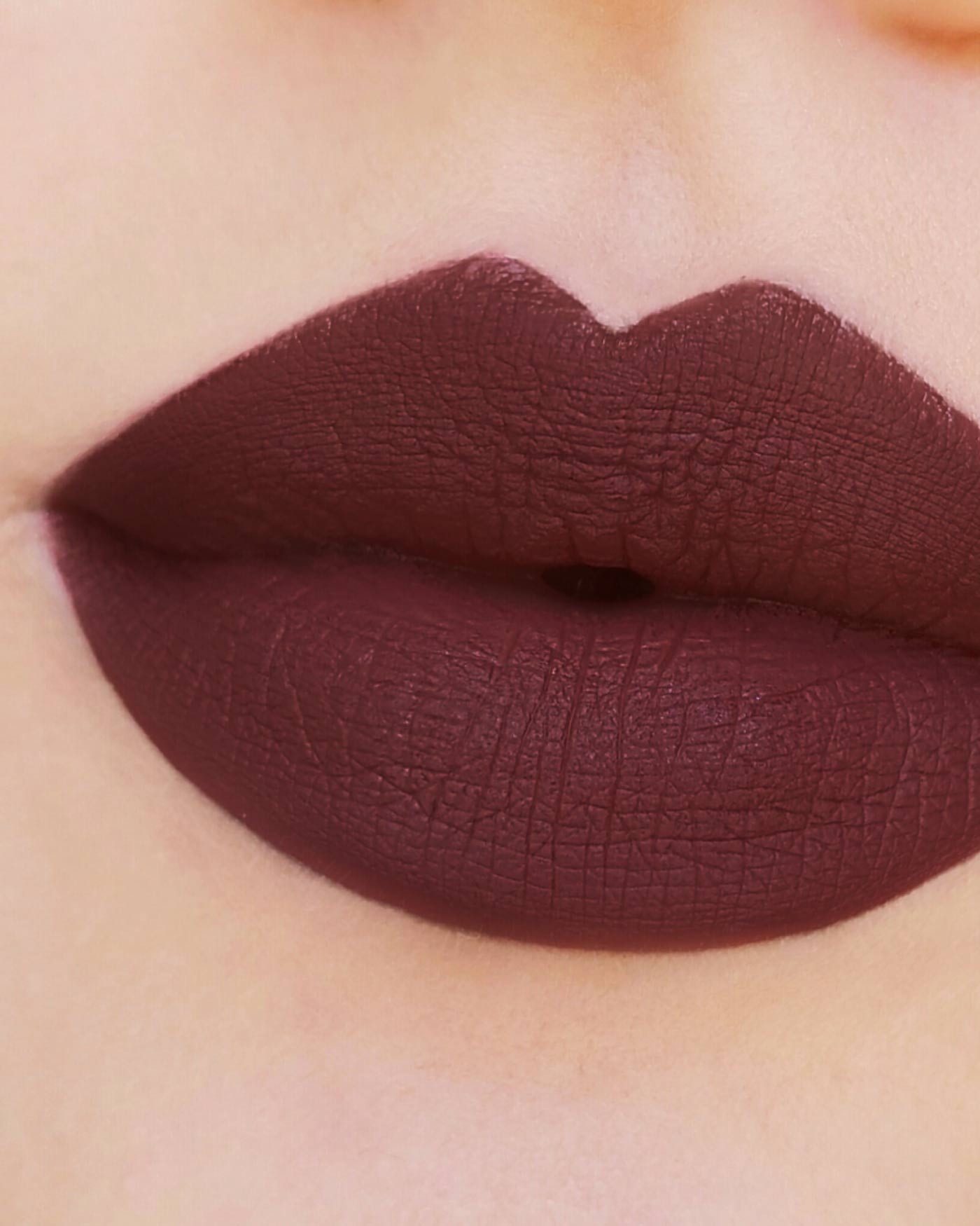 Astra Jumbo Lipstick — matitone labbra cremoso