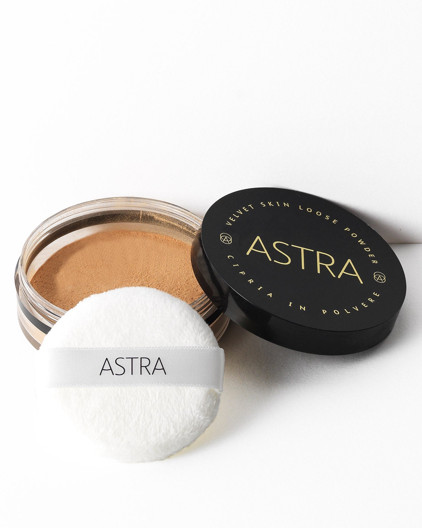Astra Velvet Skin Loose Powder — cipria in polvere libera