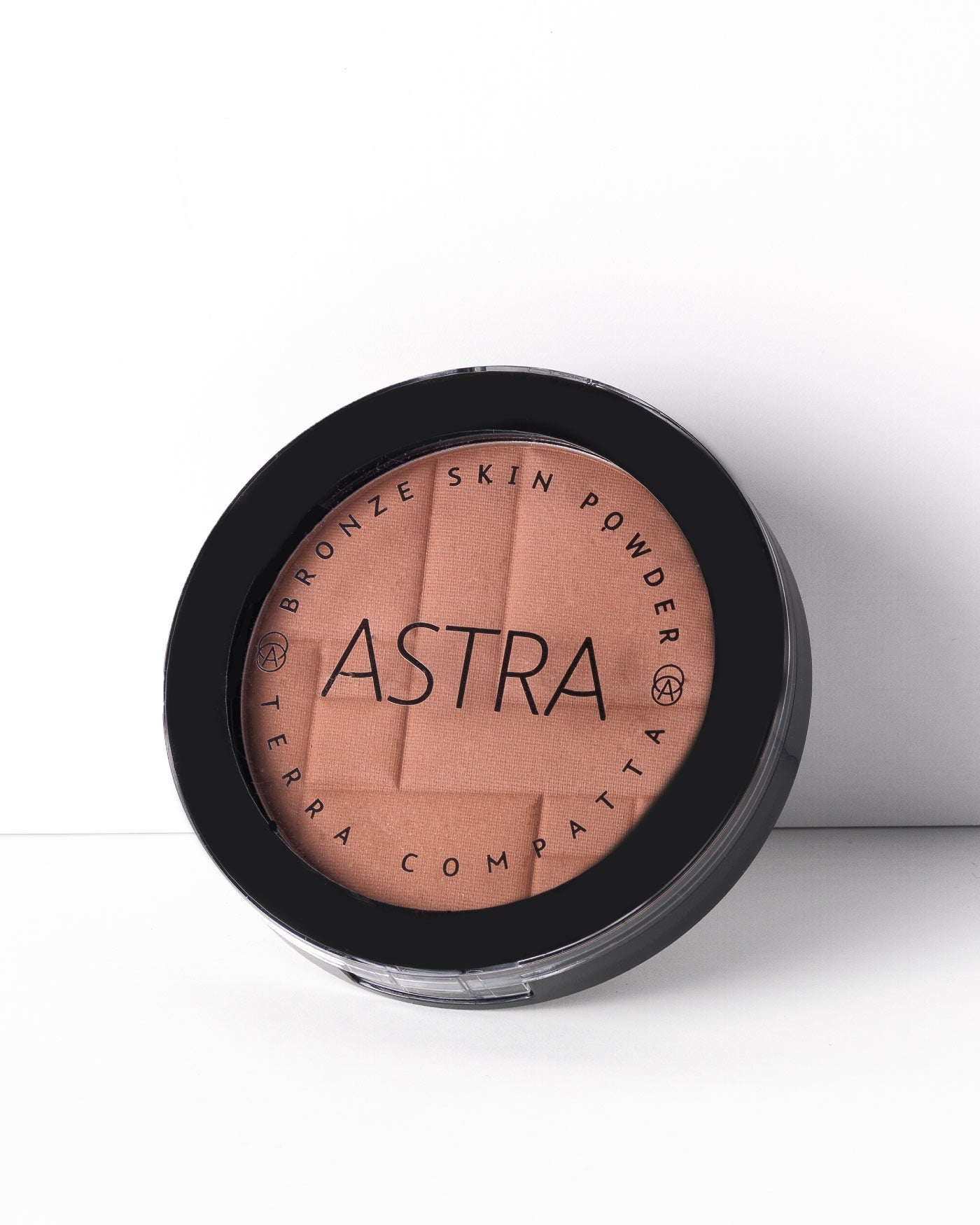 Astra Bronze Skin Powder — terra compatta effetto bronzer