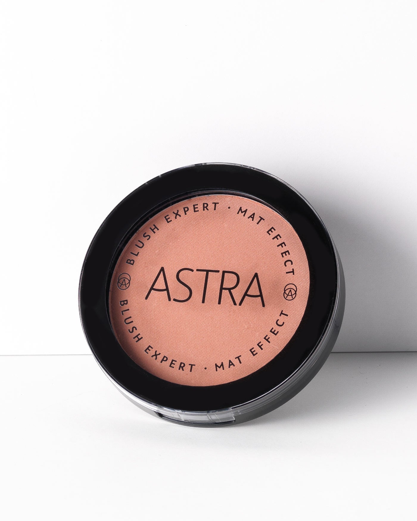 Astra Blush Expert — blush compatto dal finish mat