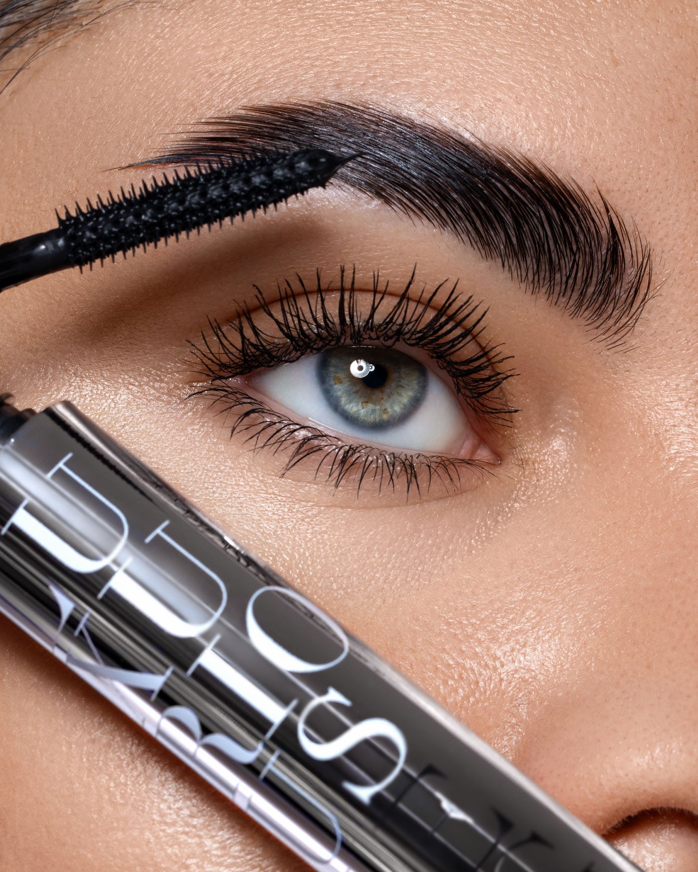 Astra Luxurious Length — mascara allungante nero
