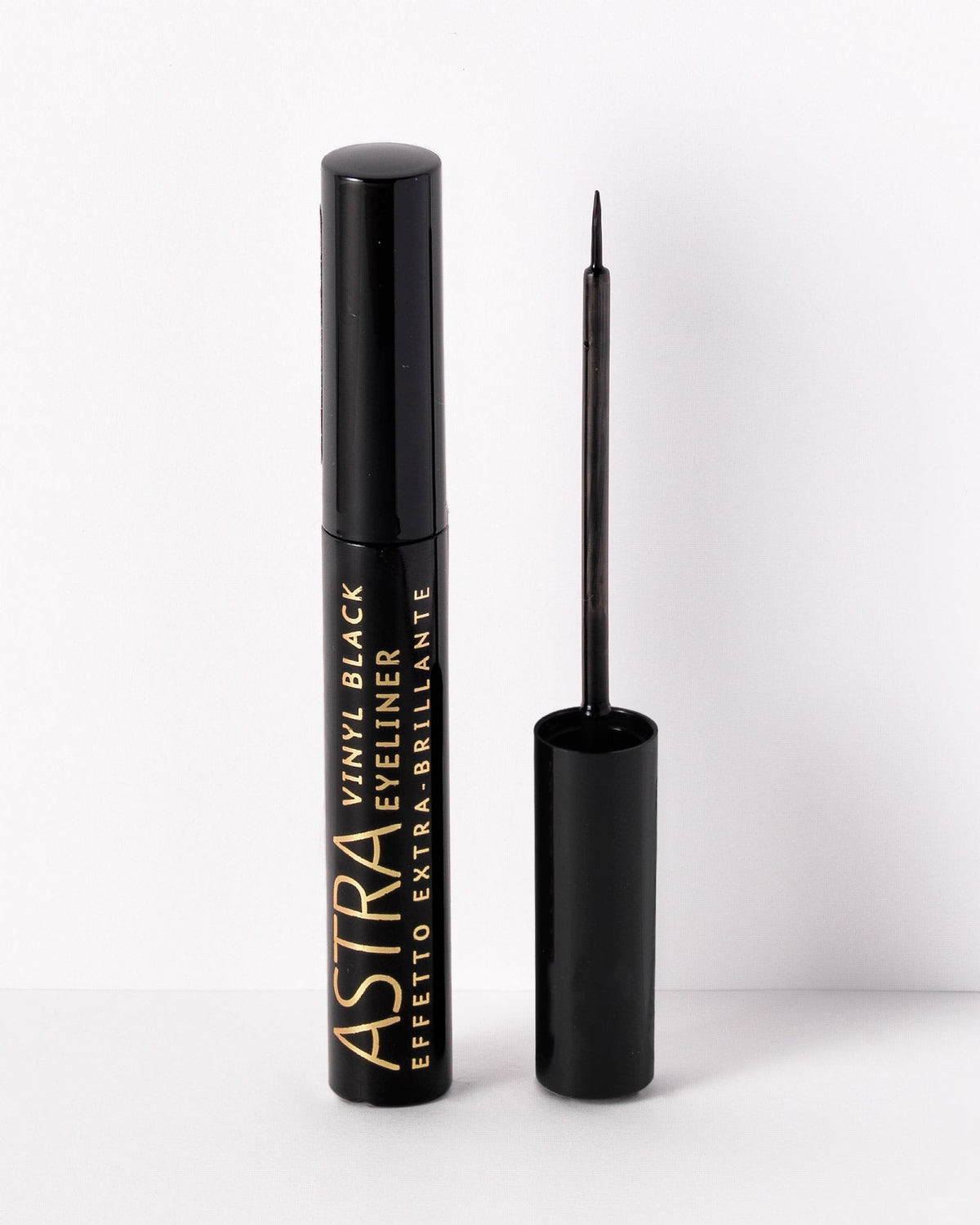 Astra Vynil Black — eyeliner liquido nero intenso