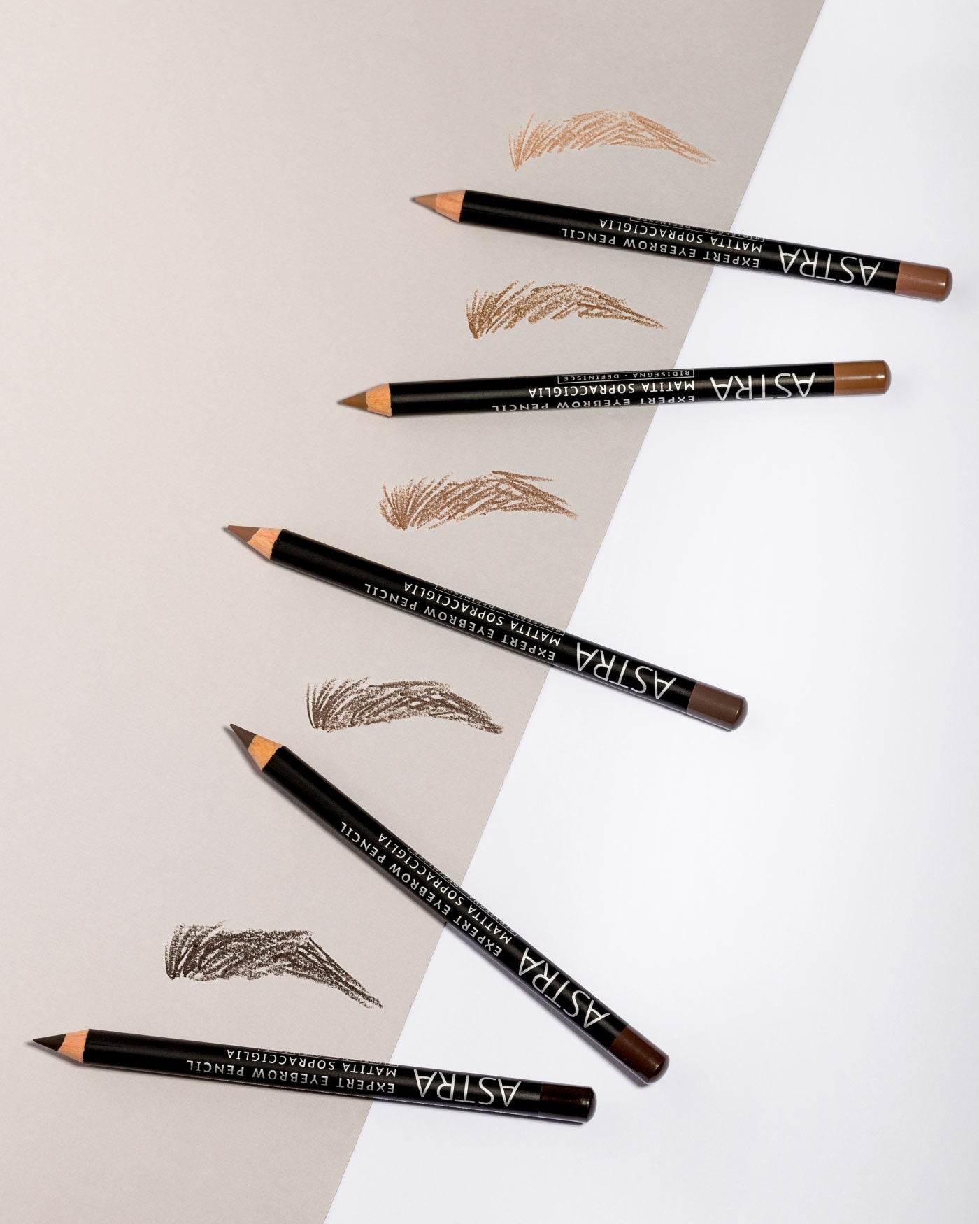 Astra Expert Eyebrow Pencil — matita sopracciglia con pettinino