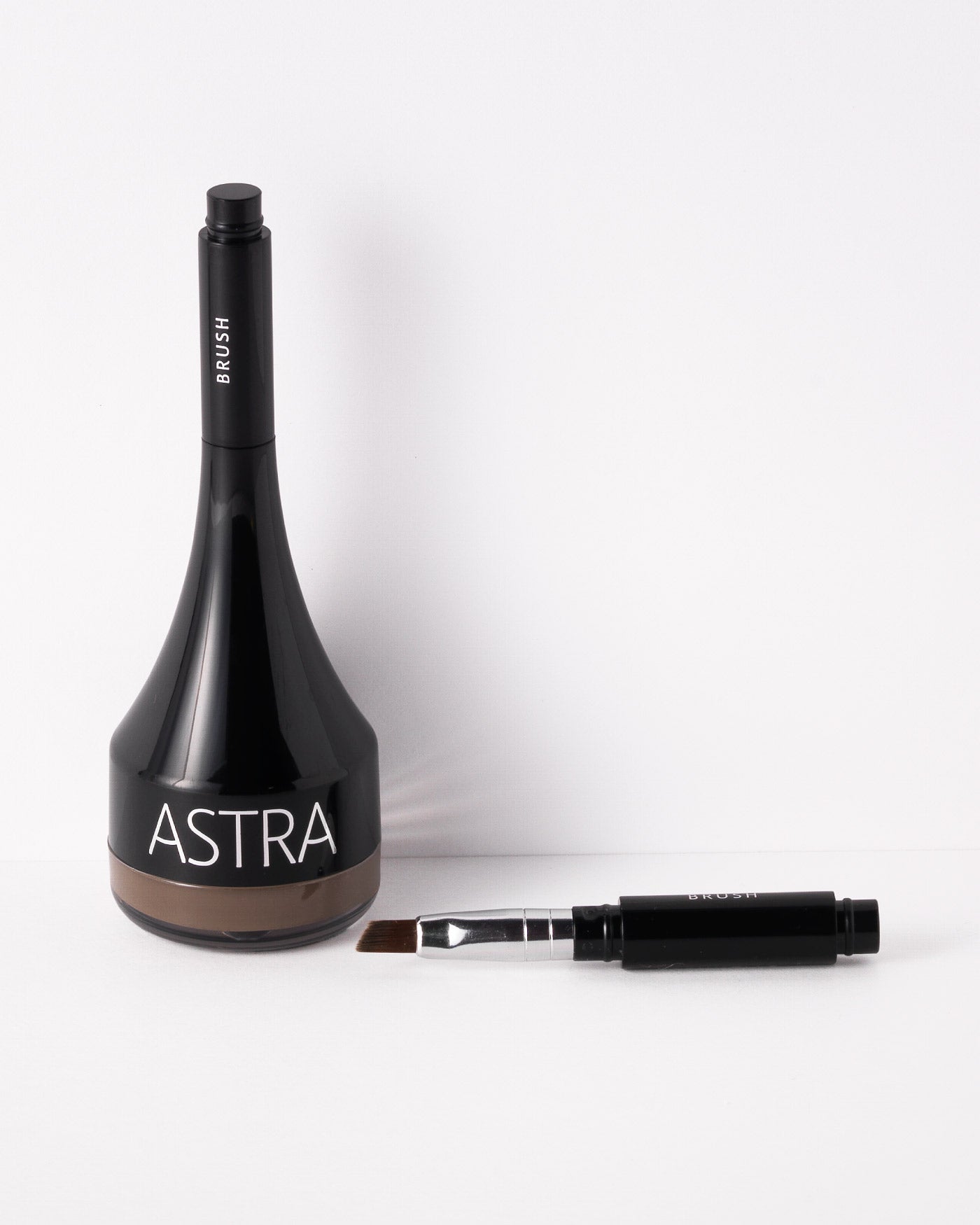 Astra Geisha Brows — crema gel colorata per sopracciglia