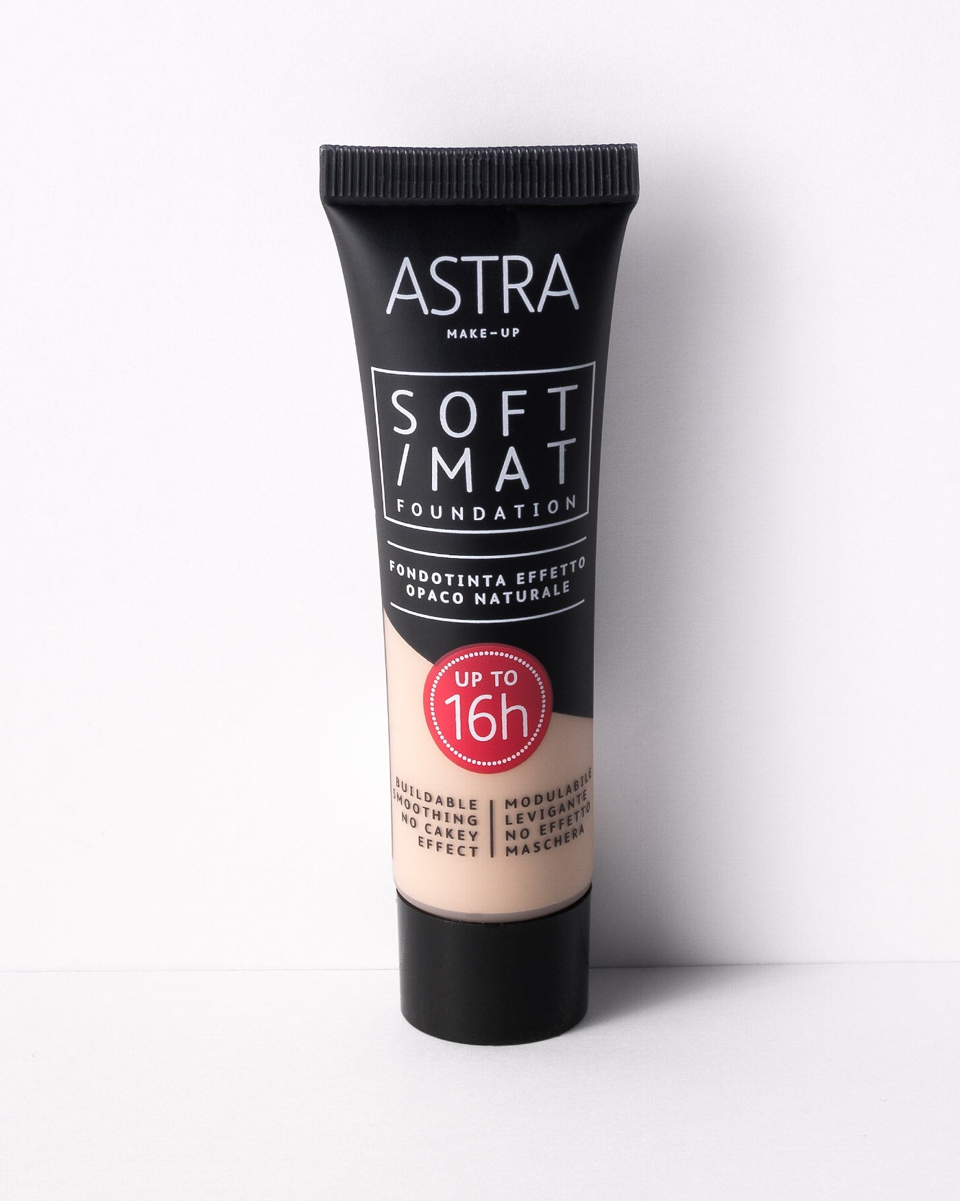 Astra Soft Mat Foundation — fondotinta effetto opaco