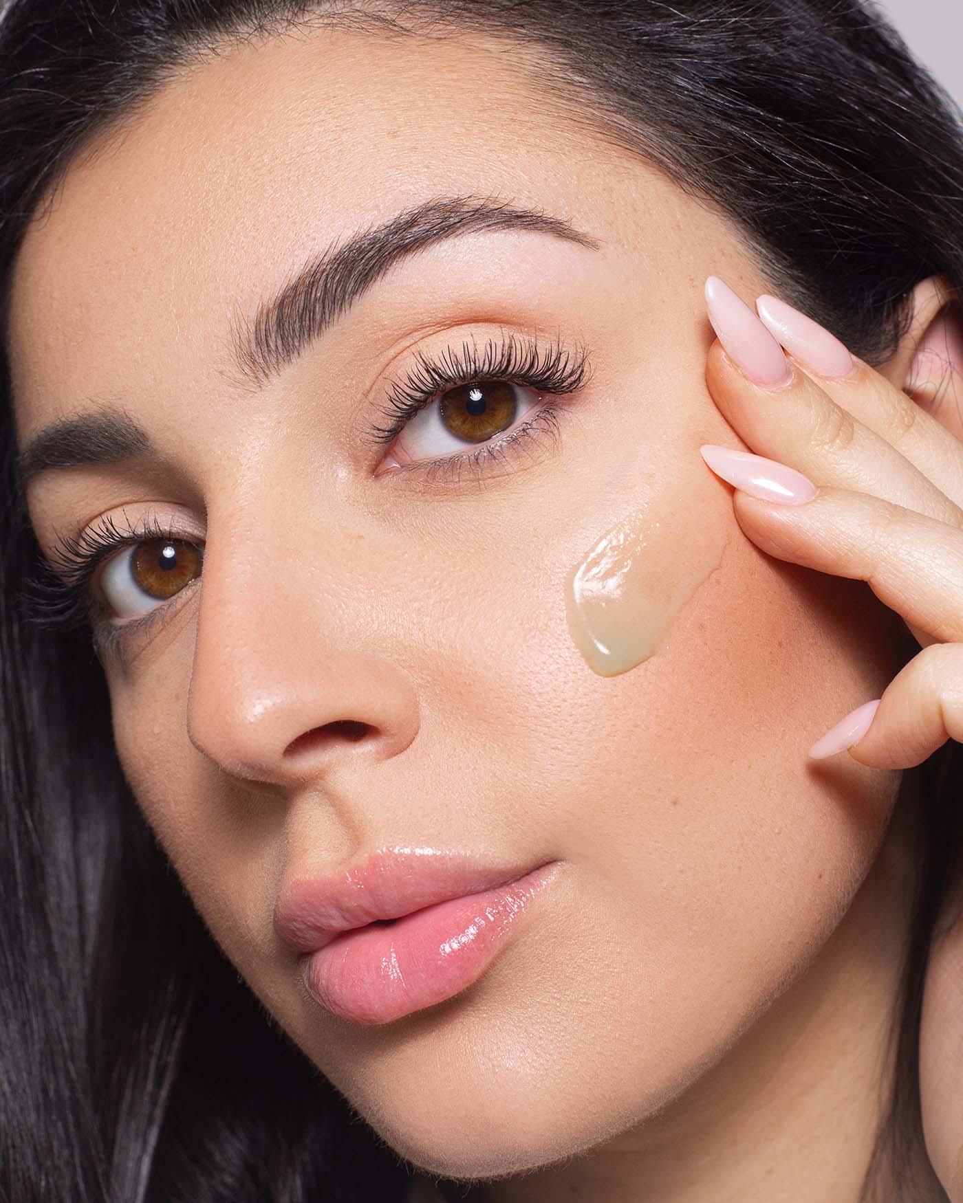 Astra Pure Beauty Face Primer — primer viso tonalizzato