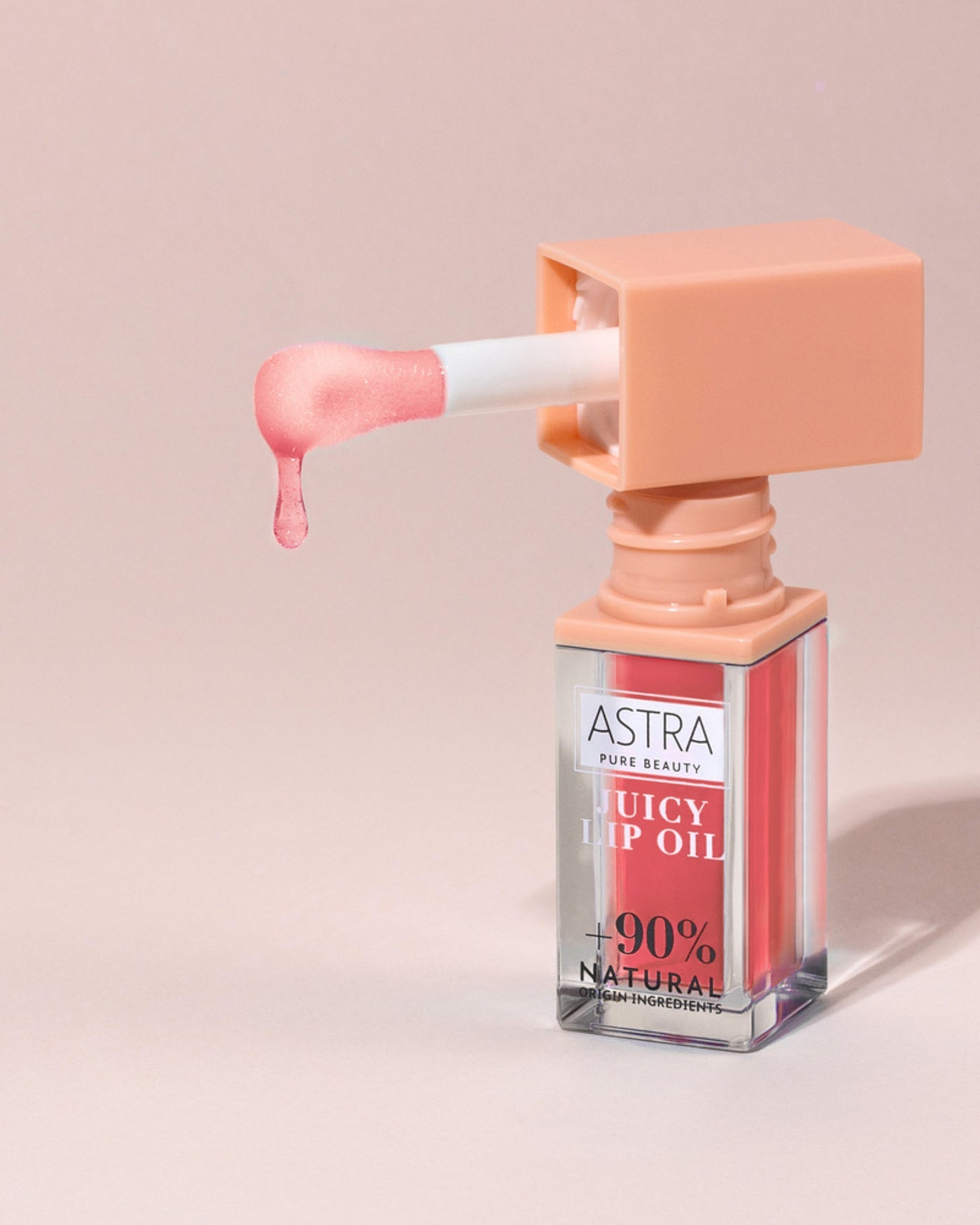 Astra Pure Beauty Juicy Lip Oil — olio labbra colorato