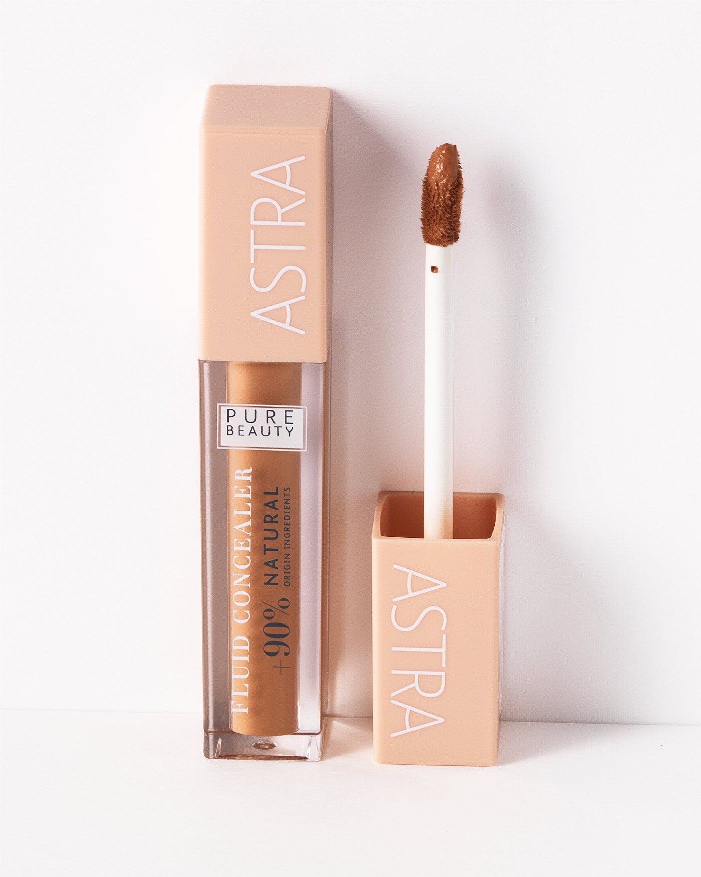 Astra Pure Beauty — correttore fluido, tre tonalità