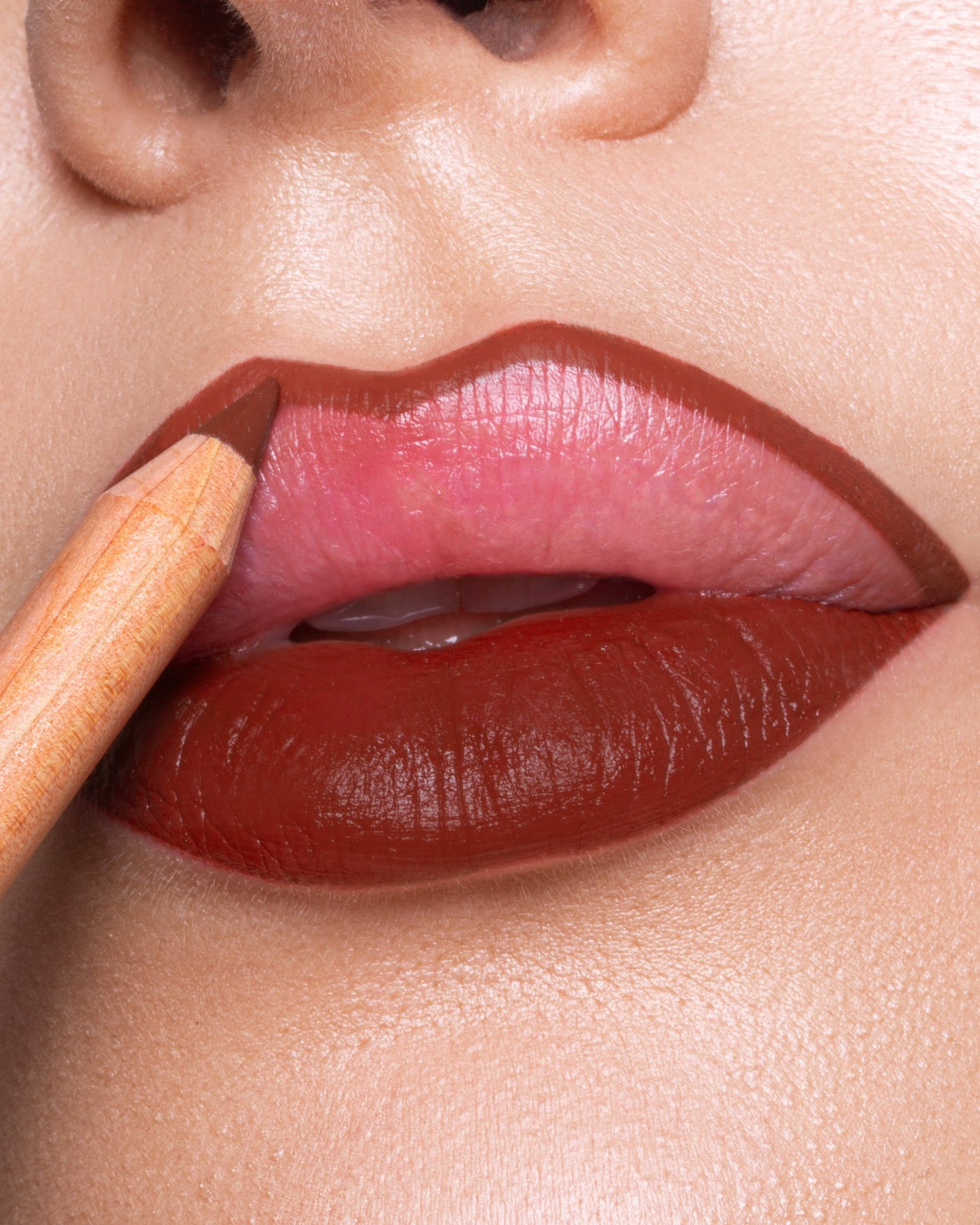 Astra Pure Beauty Lip Pencil — matita labbra cremosa