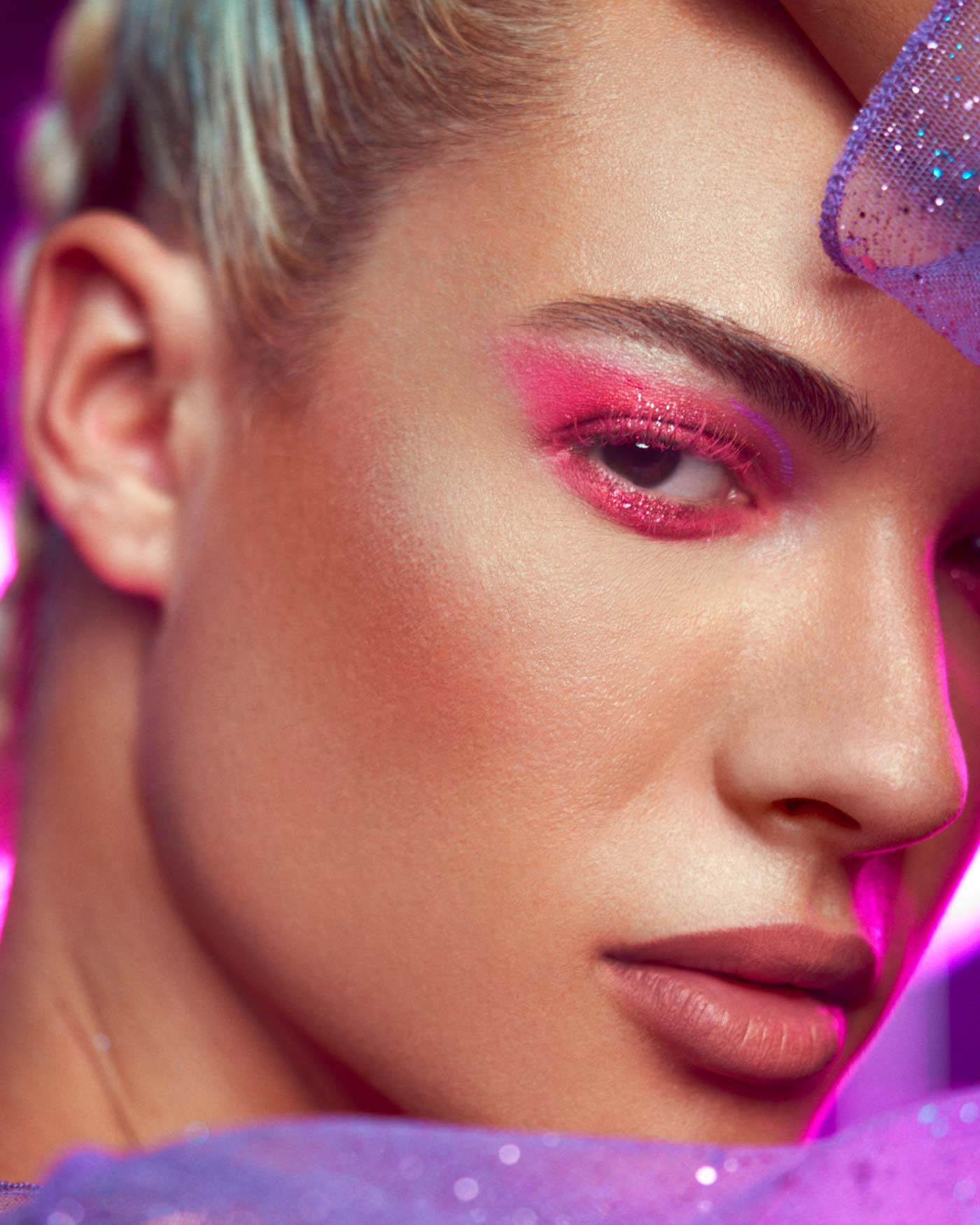 Astra Virtual Cult — palette occhi con glitter pressati