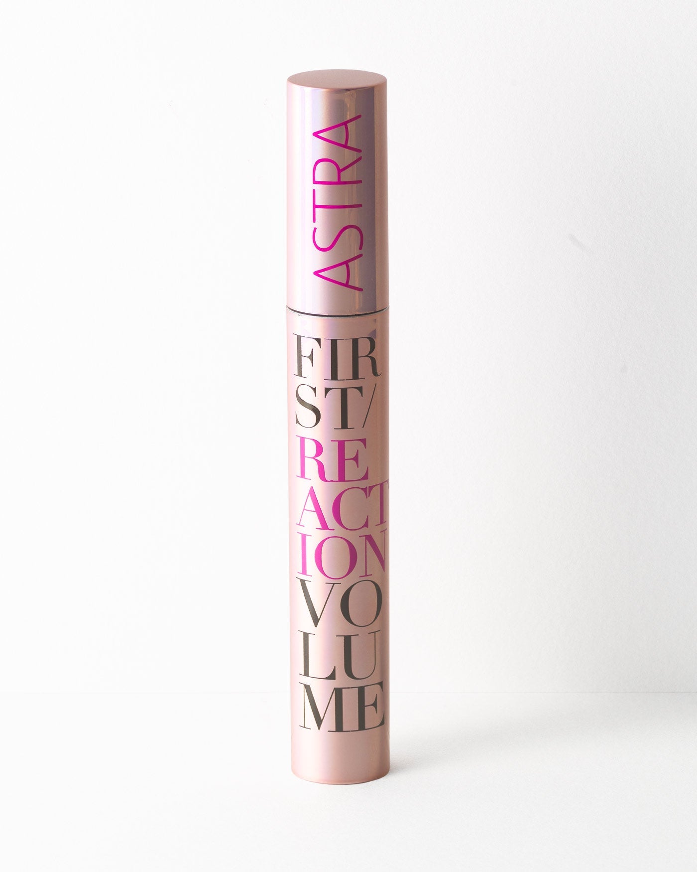 Astra First Reaction — mascara volumizzante nero