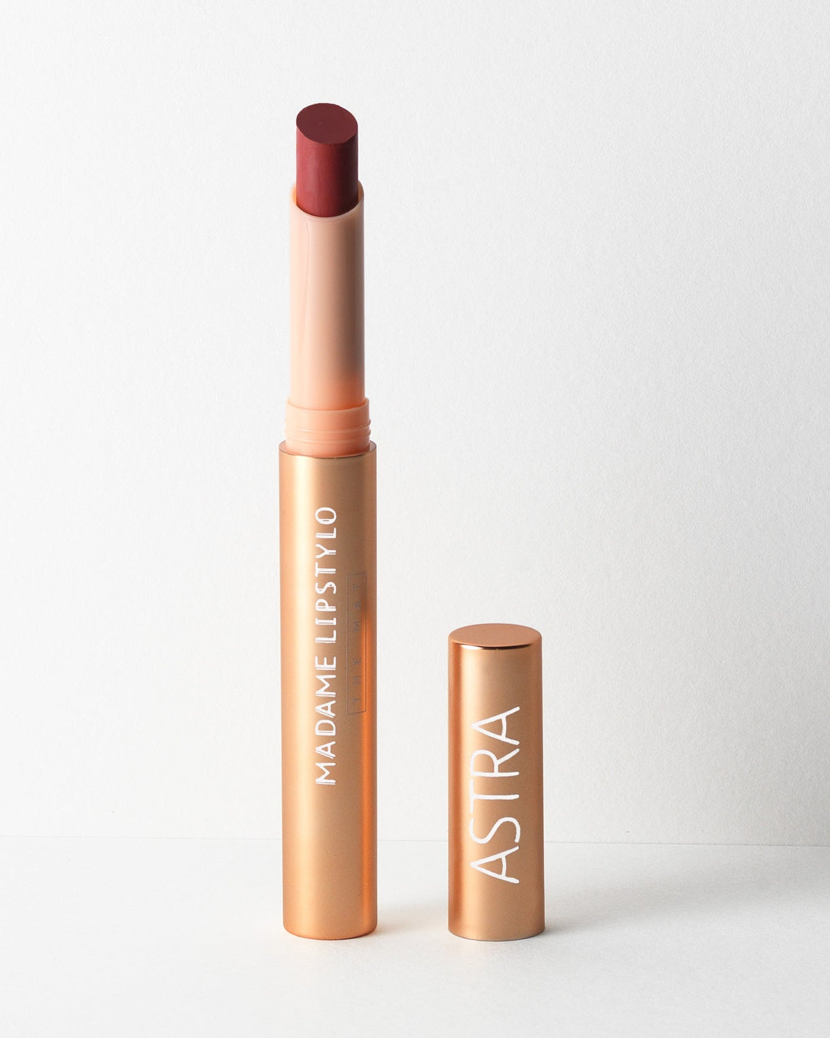 Astra Madame Lipstylo The Mat — rossetto stylo opaco