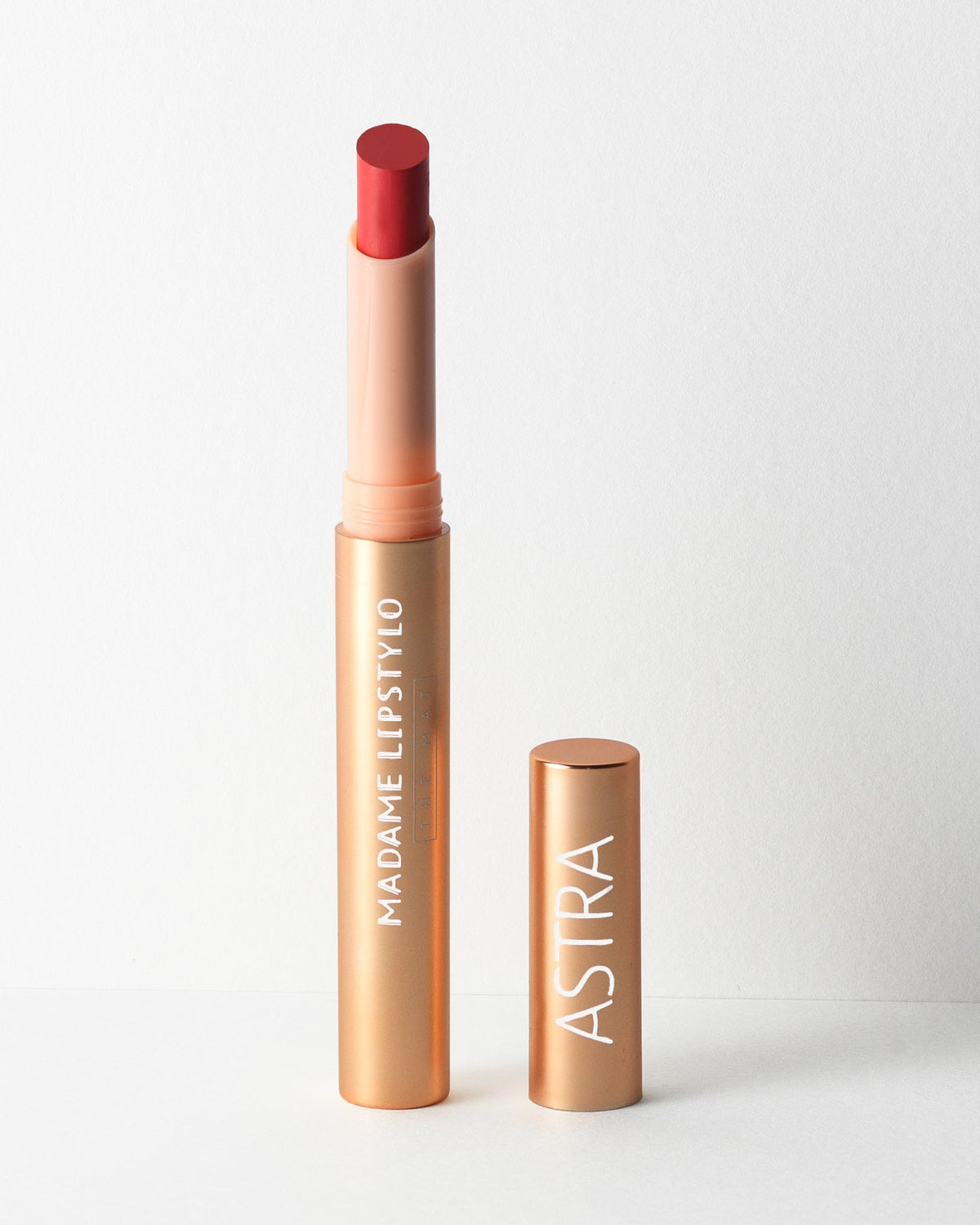 Astra Madame Lipstylo The Mat — rossetto stylo opaco