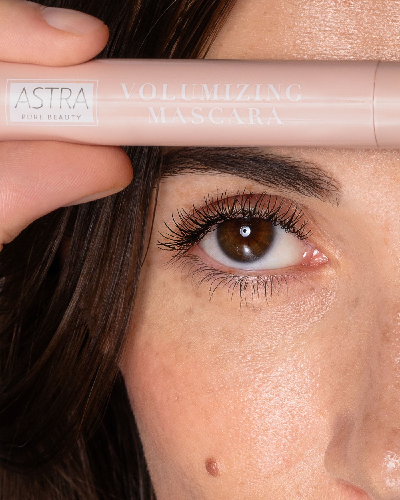 Astra Pure Beauty — mascara volumizzante nero