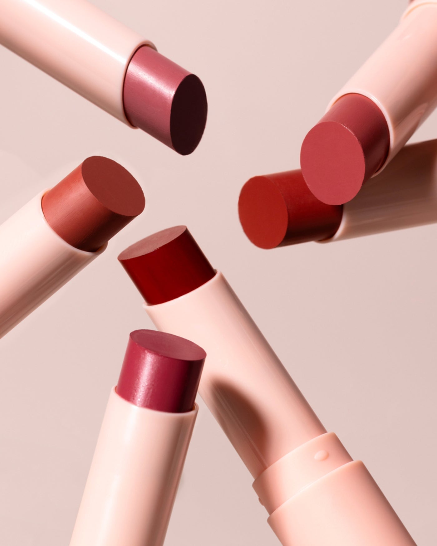 Astra Pure Beauty Lipstick — rossetto cremoso semi mat