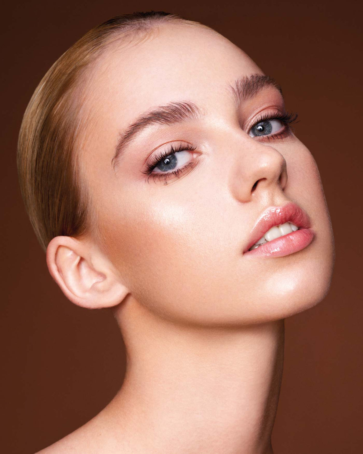 Astra Long Stay Concealer — correttore in stick cremoso