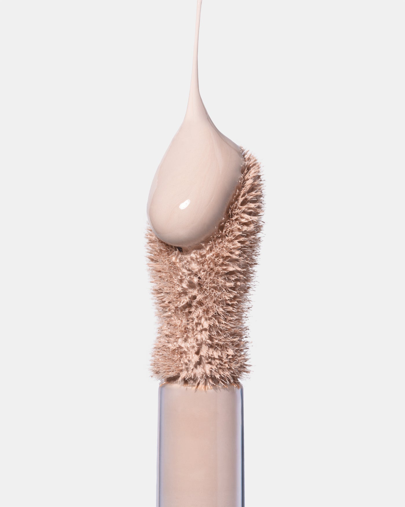 Astra Fluid Concealer Serum — correttore fluido occhiaie