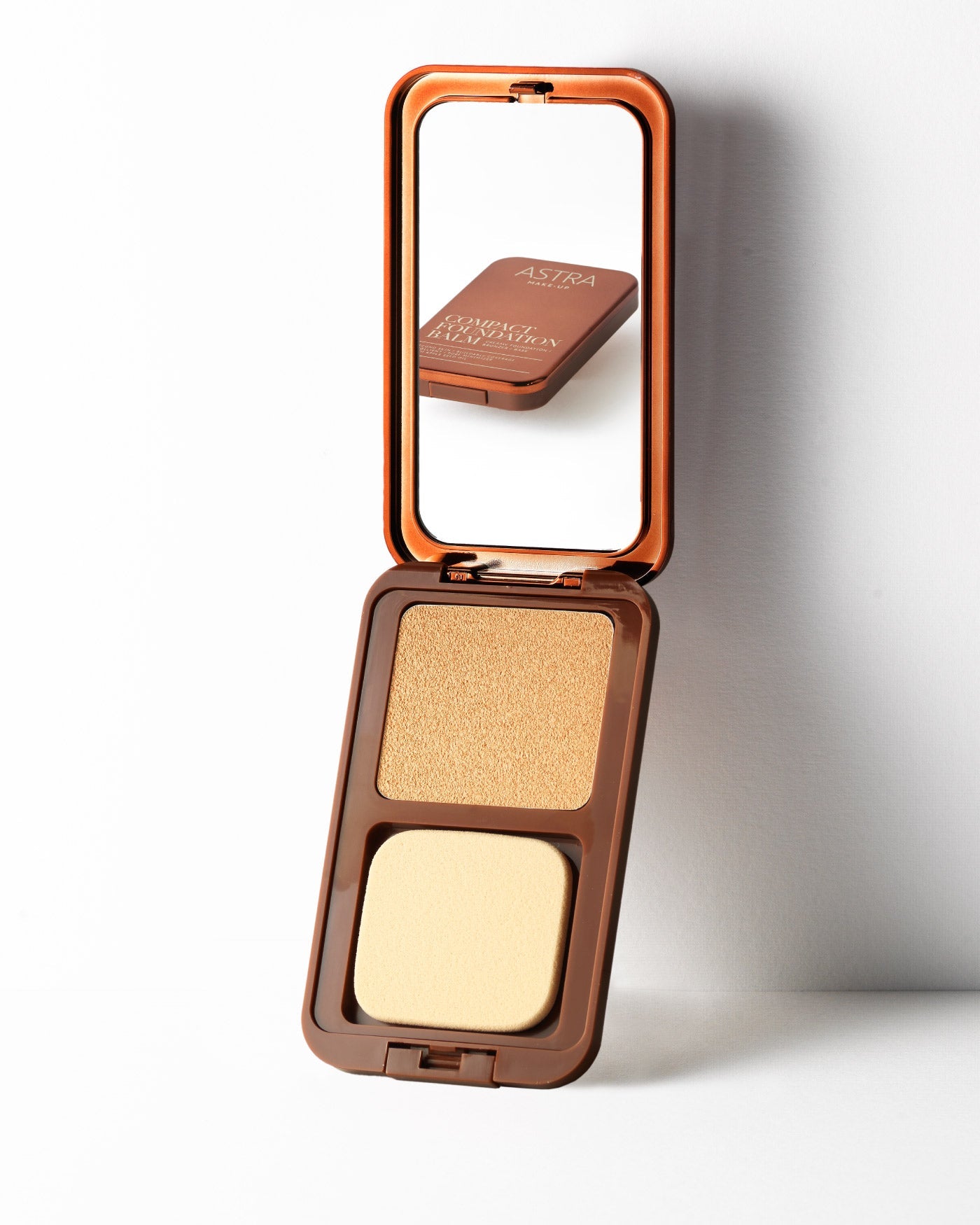 Astra Compact Foundation Balm — fondotinta compatto