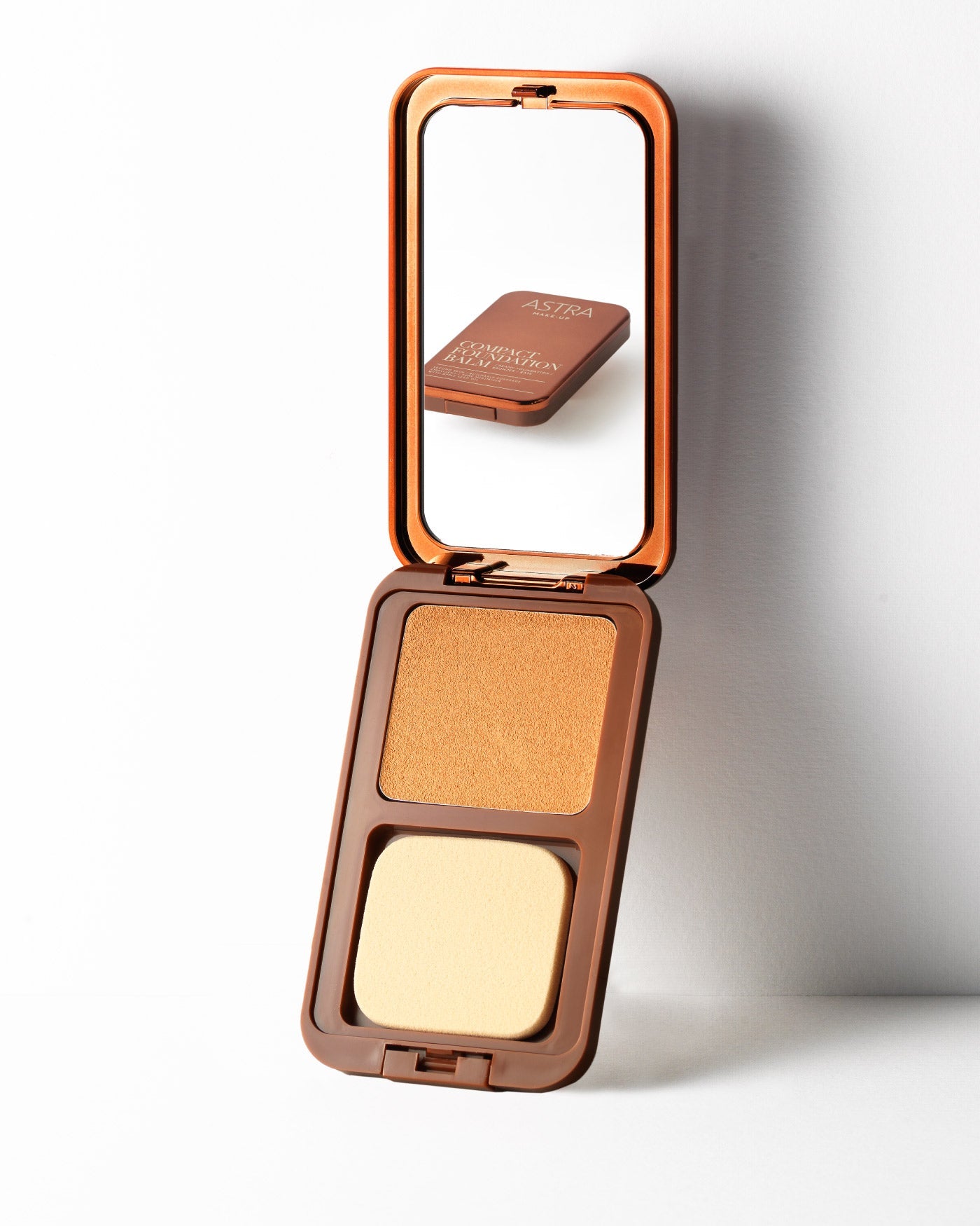 Astra Compact Foundation Balm — fondotinta compatto