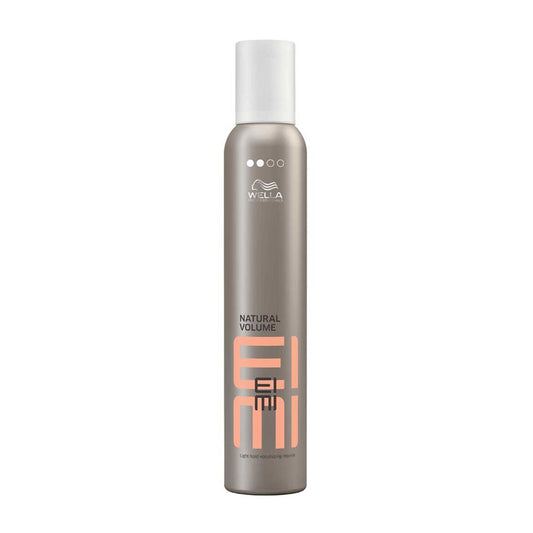 Wella EIMI Natural Volume — mousse volumizzante effetto naturale 300 ml