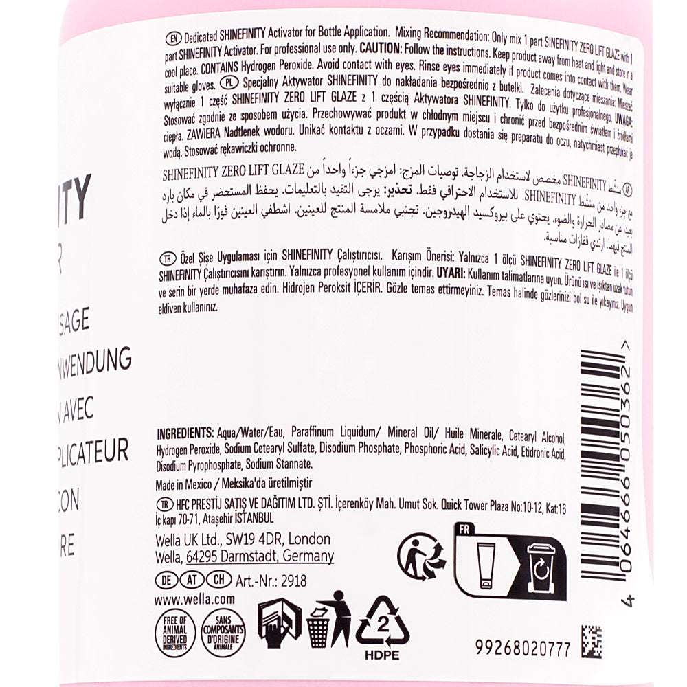 Wella Shinefinity Attivatore Bottle — retro etichetta con istruzioni di miscelazione 1:1