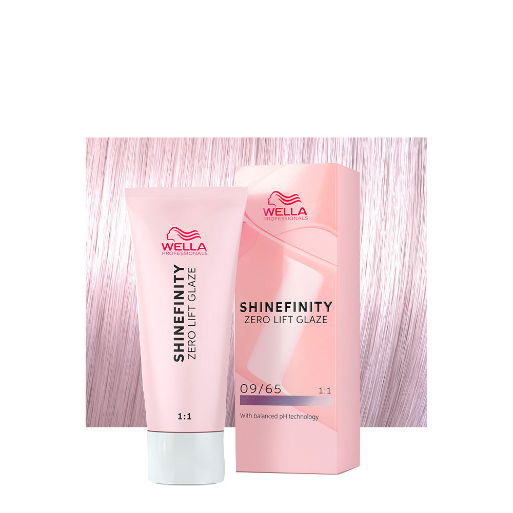 Wella Shinefinity Color Glaze 09/65 biondo chiarissimo violetto mogano — tubo 60 ml e ciocca colorata