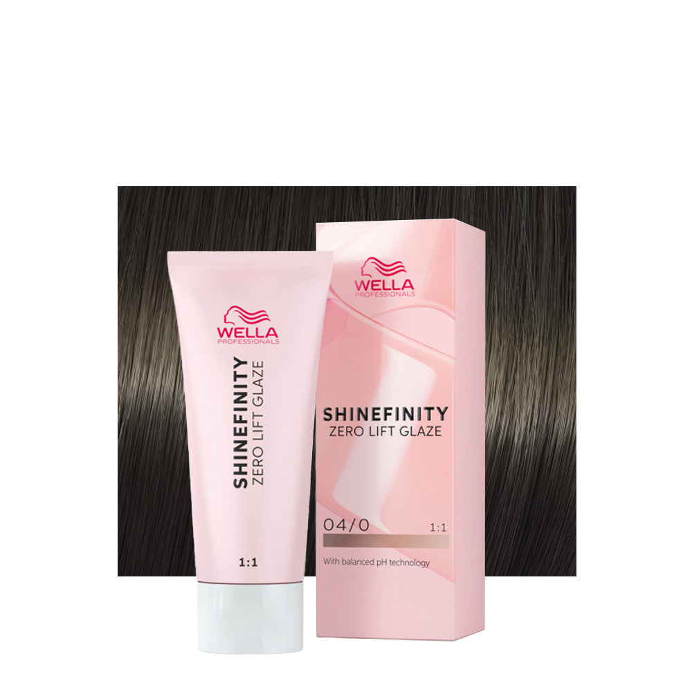 Wella Shinefinity Color Glaze 04/0 castano medio caldo naturale — tubo 60 ml e ciocca colorata