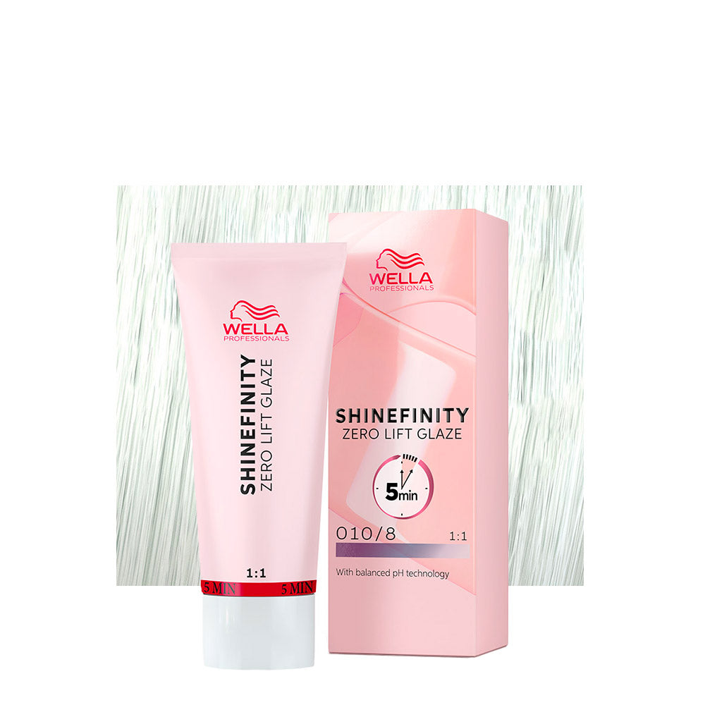 Wella Shinefinity Color Glaze 010/8 biondo platino perla — tubo 60 ml e ciocca colorata
