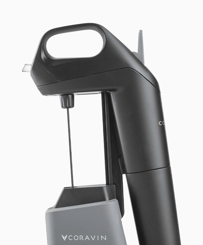 Ago standard Coravin montato sul sistema Timeless