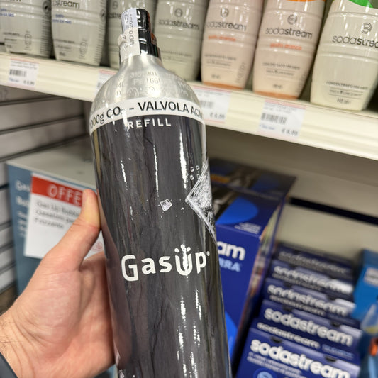 Bombola CO2 Gas Up da 1 kg con valvola ACME sullo scaffale ricariche di Idea Shop, Via Galeazzo 47, Acqui Terme