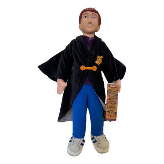 Bambola morbida Trudi Ron Weasley con mantello di Hogwarts, maglione, jeans e scarpe, cartellino Harry Potter